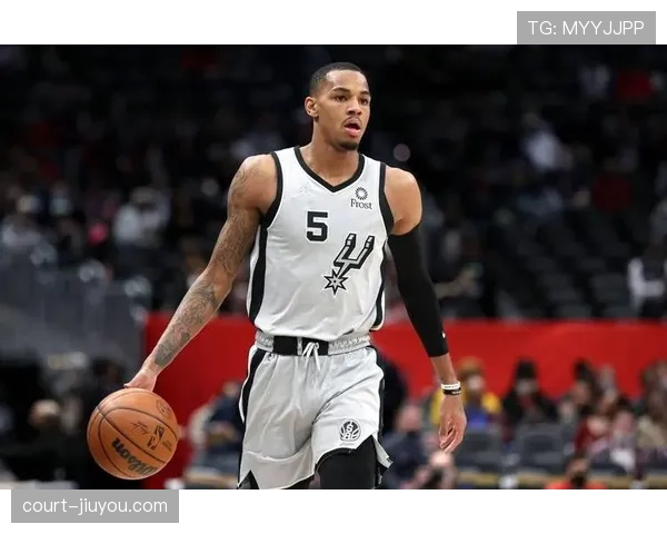 德章泰·穆雷突破分球提升团队效率明显优于同职位NBA组织者